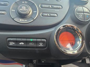 Honda Jazz 1.4 i-VTEC ES Plus CVT Euro 5 5dr