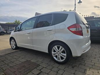 Honda Jazz 1.4 i-VTEC ES Plus CVT Euro 5 5dr