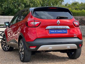 Renault Captur 1.2 TCe ENERGY Signature Nav Auto Euro 6 (s/s) 5dr