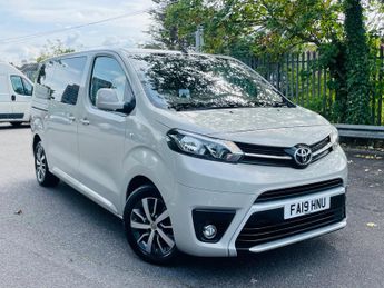 Toyota Proace 2.0D Family Medium MPV Auto MWB Euro 6 (s/s) 5dr (8 Seat)
