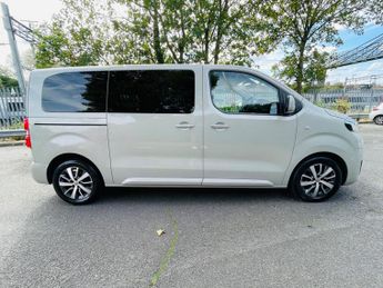 Toyota PROACE Verso 2.0D Family Medium MPV Auto MWB Euro 6 (s/s) 5dr (8 Seat)