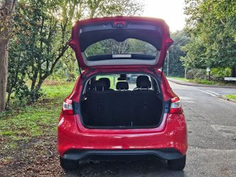 Nissan Pulsar 1.2 DIG-T n-tec XTRON Euro 6 (s/s) 5dr
