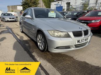 BMW 330 3.0 330d SE Auto Euro 4 4dr