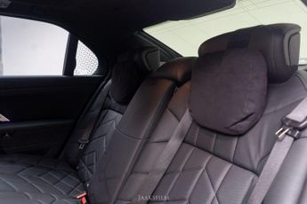 BMW i7 60 105.7kWh M Sport Auto xDrive 4dr