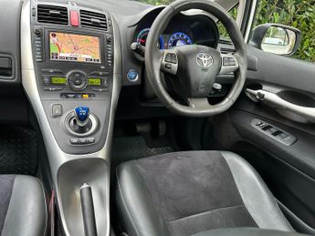 Toyota Auris 1.8 VVT-h T Spirit CVT Euro 5 (s/s) 5dr