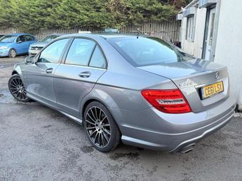 Mercedes-Benz C Class 2.1 C220 CDI BlueEfficiency Sport Edition 125 G-Tronic+ Euro 5 (