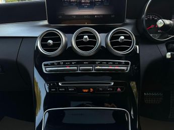 Mercedes-Benz C Class C250d AMG Line (Premium Plus) Diesel