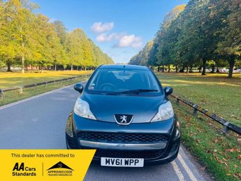 Peugeot 107 1.0 12V Urban Euro 5 5dr