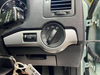 Skoda Octavia 1.9 TDI Elegance DSG Euro 4 5dr
