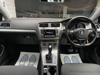 Volkswagen Golf 2.0 TDI BlueMotion Tech SE Hatchback 5dr Diesel DSG Euro 5 (s/s)