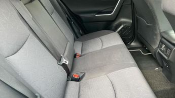 Toyota RAV4 2.5 VVT-h Design CVT Euro 6 (s/s) 5dr