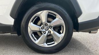 Toyota RAV4 2.5 VVT-h Design CVT Euro 6 (s/s) 5dr