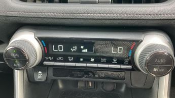 Toyota RAV4 2.5 VVT-h Design CVT Euro 6 (s/s) 5dr
