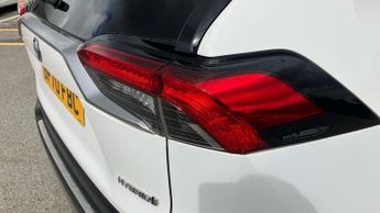 Toyota RAV4 2.5 VVT-h Design CVT Euro 6 (s/s) 5dr