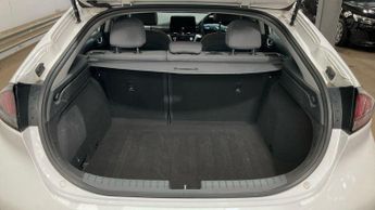 Hyundai IONIQ 1.6 h-GDi Premium DCT Euro 6 (s/s) 5dr