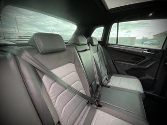 Volkswagen Tiguan R-LINE TDI BMT S-A