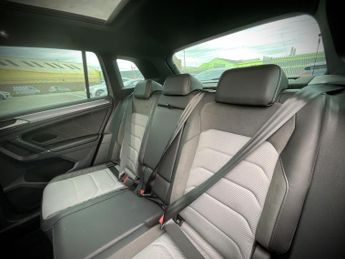 Volkswagen Tiguan R-LINE TDI BMT S-A