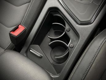 Volkswagen Tiguan R-LINE TDI BMT S-A