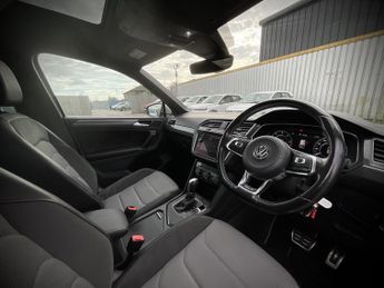 Volkswagen Tiguan R-LINE TDI BMT S-A