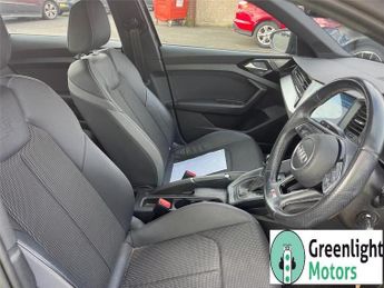 Audi A1 1.0 TFSI 30 S line Sportback S Tronic Euro 6 (s/s) 5dr