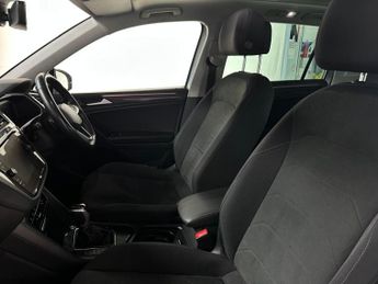 Volkswagen Tiguan 2.0 TDI Elegance DSG Euro 6 (s/s) 5dr