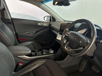 Hyundai IONIQ 38.3kWh Premium SE Auto 5dr