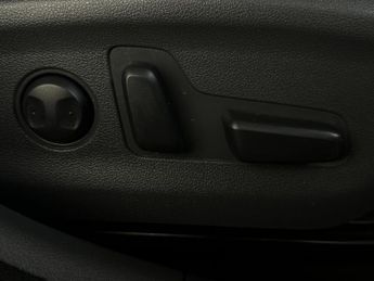 Hyundai IONIQ 38.3kWh Premium SE Auto 5dr