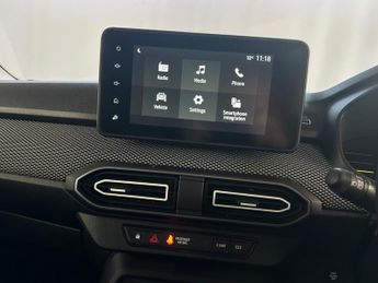 Dacia Jogger 1.6 Hybrid Expression Auto Euro 6 (s/s) 5dr