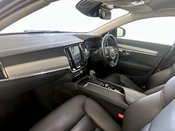 Volvo S90 2.0 T4 GPF Momentum Auto Euro 6 (s/s) 4dr