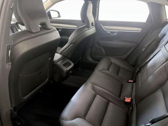 Volvo S90 2.0 T4 GPF Momentum Auto Euro 6 (s/s) 4dr