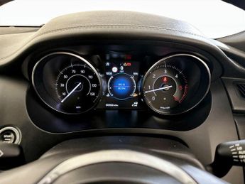Jaguar E-PACE 2.0 D150 R-Dynamic S Euro 6 (s/s) 5dr