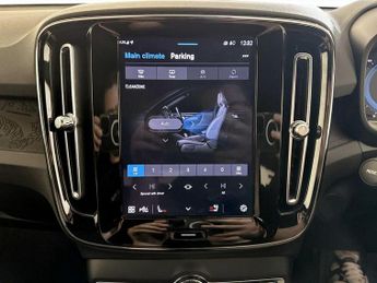 Volvo XC40 Recharge 69kWh Core Auto 5dr