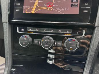 Volkswagen Golf 2.0 TDI GTD DSG Euro 6 (s/s) 5dr