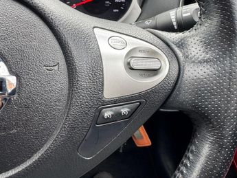 Nissan Juke 1.6 Acenta Premium CVT Euro 5 5dr