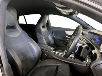 Mercedes-Benz CLA 1.3 CLA180h MHEV AMG Line (Premium) Shooting Brake 7G-DCT Euro 6