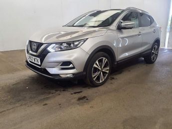 Nissan Qashqai 1.2 DIG-T N-Connecta XTRON Euro 6 (s/s) 5dr