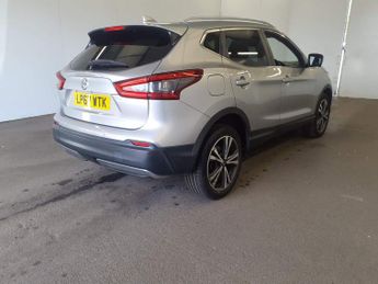Nissan Qashqai 1.2 DIG-T N-Connecta XTRON Euro 6 (s/s) 5dr
