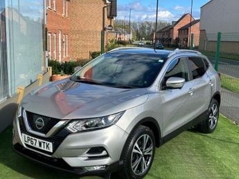 Nissan Qashqai 1.2 DIG-T N-Connecta XTRON Euro 6 (s/s) 5dr