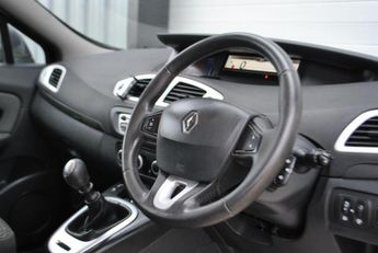 Renault Grand Scenic 1.5 dCi Expression EDC Euro 5 5dr