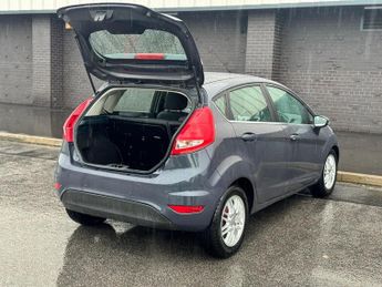 Ford Fiesta 1.4 Zetec 5dr