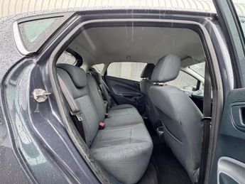 Ford Fiesta 1.4 Zetec 5dr