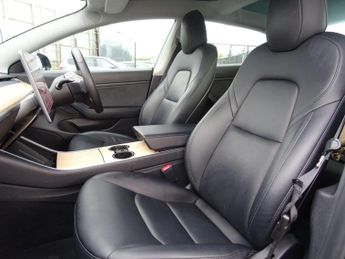 Tesla Model 3 (Dual Motor) Long Range Auto 4WDE 4dr