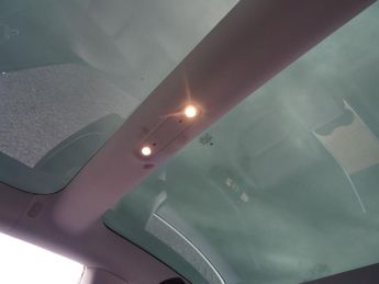 Tesla Model 3 (Dual Motor) Long Range Auto 4WDE 4dr