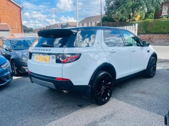 Land Rover Discovery Sport 2.0 TD4 HSE Black Auto 4WD Euro 6 (s/s) 5dr