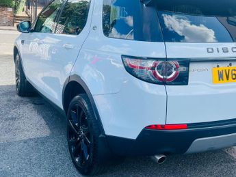 Land Rover Discovery Sport 2.0 TD4 HSE Black Auto 4WD Euro 6 (s/s) 5dr