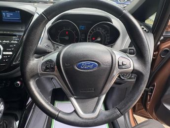 Ford B-Max 1.6 Titanium Powershift Euro 5 5dr