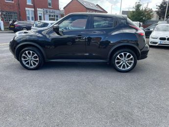 Nissan Juke 1.6 Tekna SUV 5dr Petrol XTRON Euro 6 (117 ps)