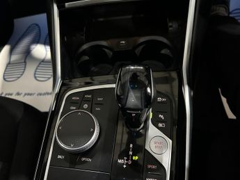 BMW 3 Series 2.0 330e 12kWh SE Pro Auto Euro 6 (s/s) 4dr