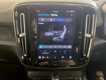 Volvo XC40 Recharge 69kWh Plus Auto 5dr