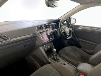 Volkswagen Tiguan 2.0 TDI SEL DSG Euro 6 (s/s) 5dr